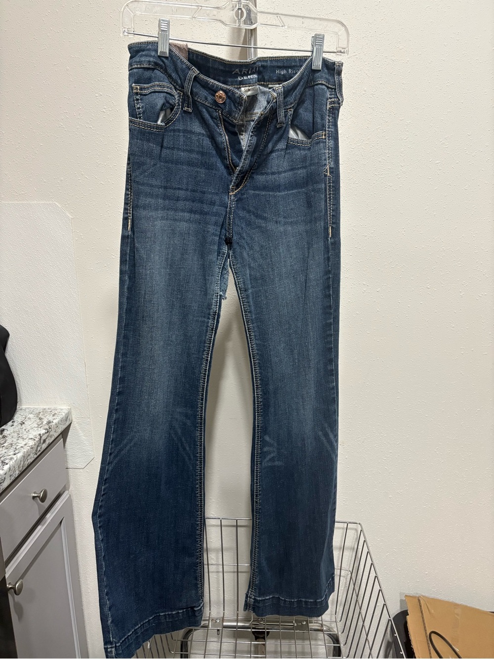 Ariat Women's Skinny Jeans in Medium Blue Wash
